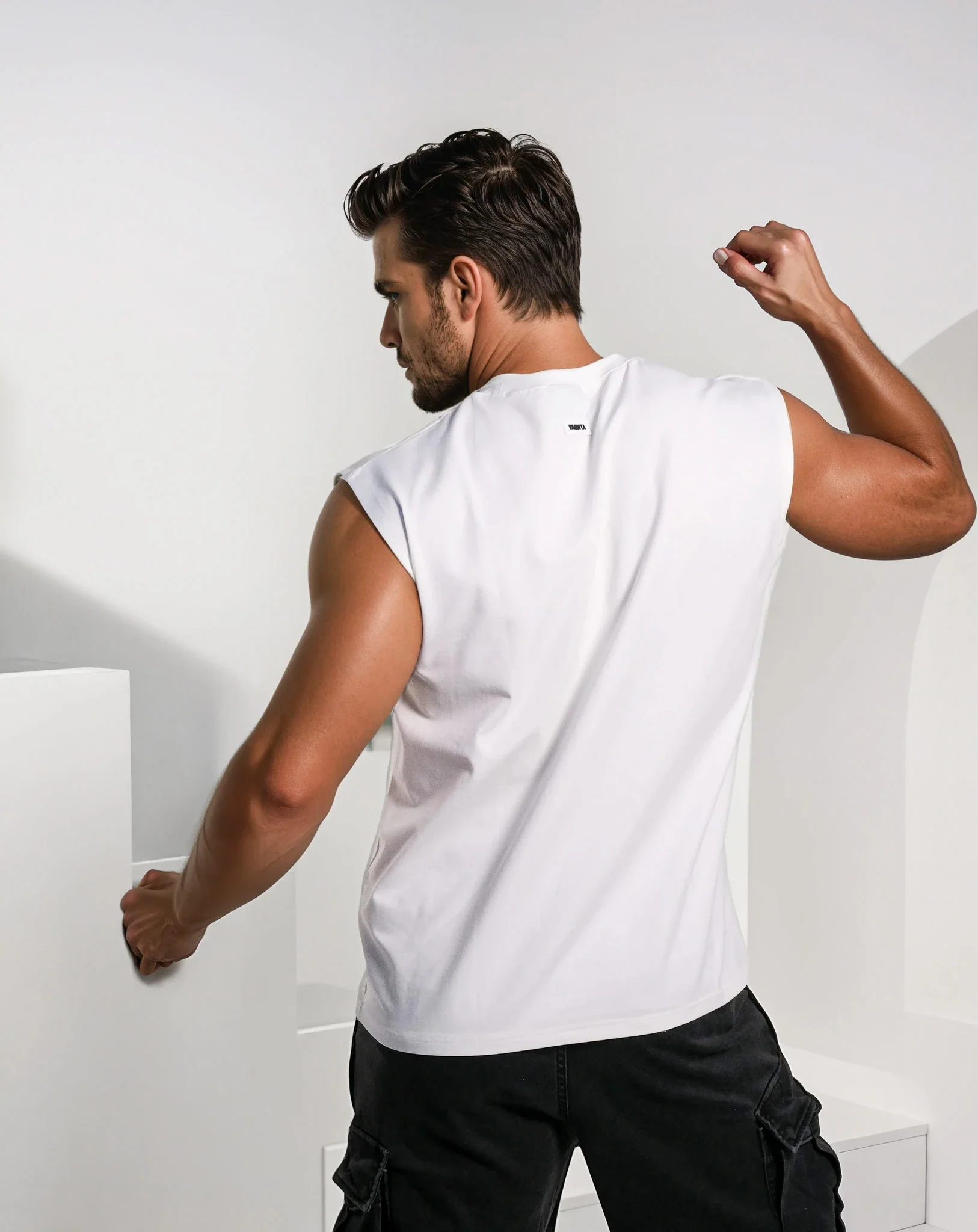 Rexton Classic Muscle Tank - White - Image 3