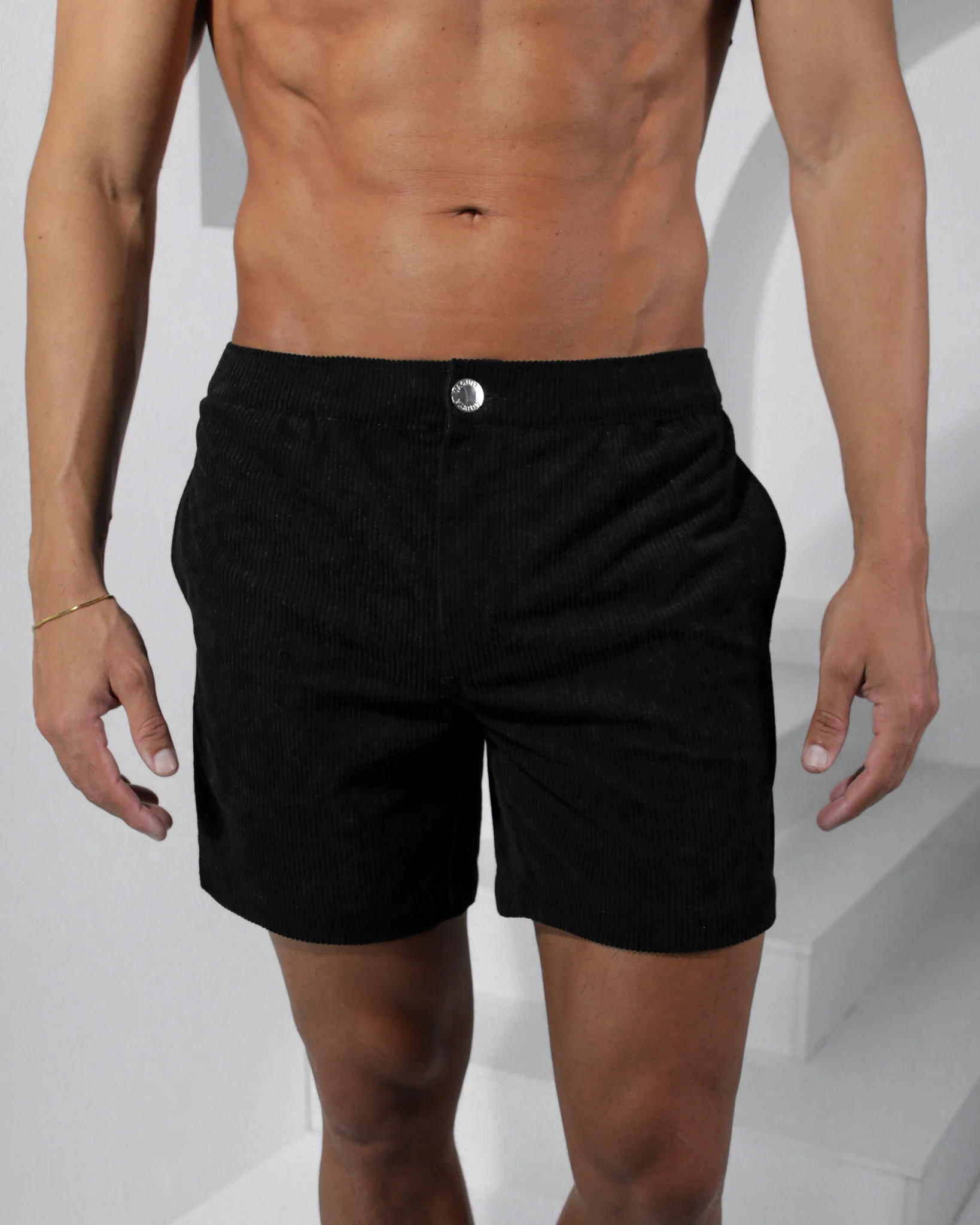 Dion Breathable Corduroy Shorts 6"- Black - Image 3
