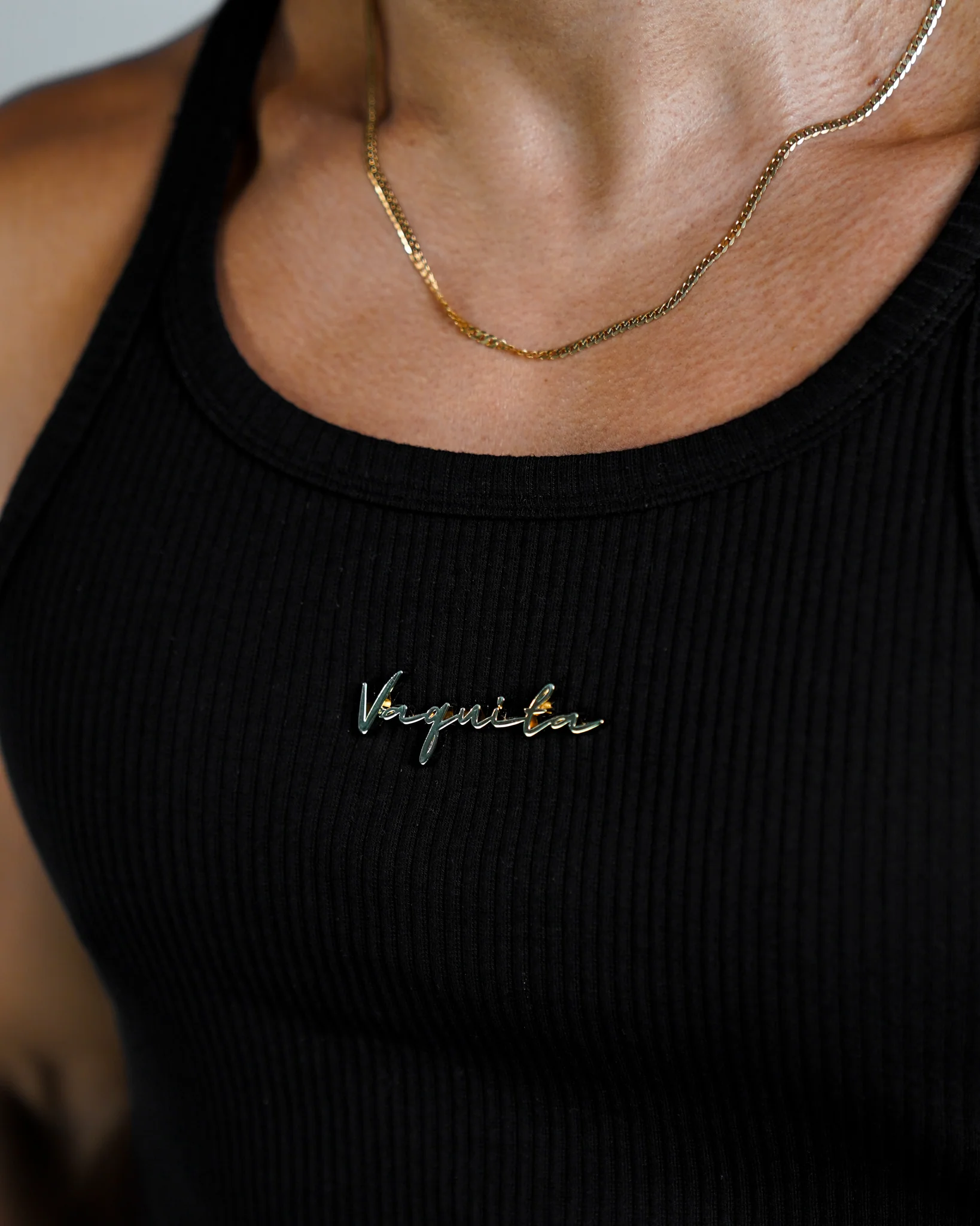 Enduro Heavyweight Ribbed Muscle Tank - Black/Gold Plaque - Image 4