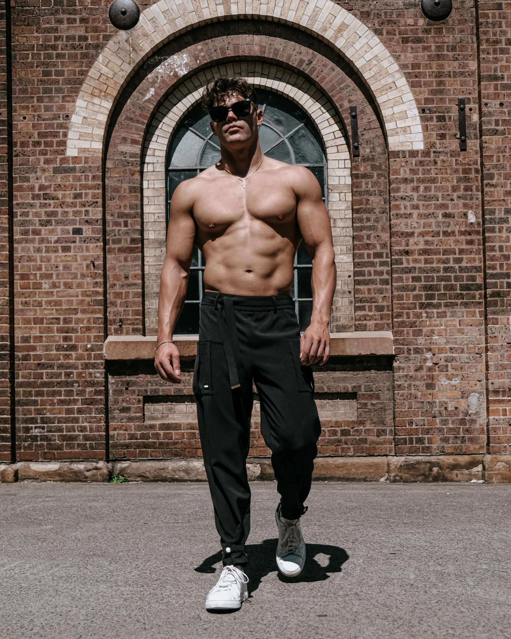 Men’s Tapered Adjustable Samurai Trouser - Black - Image 4