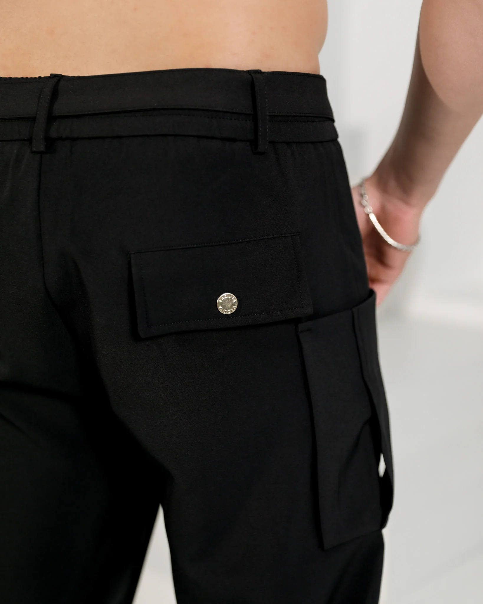 Men’s Tapered Adjustable Samurai Trouser - Black - Image 7