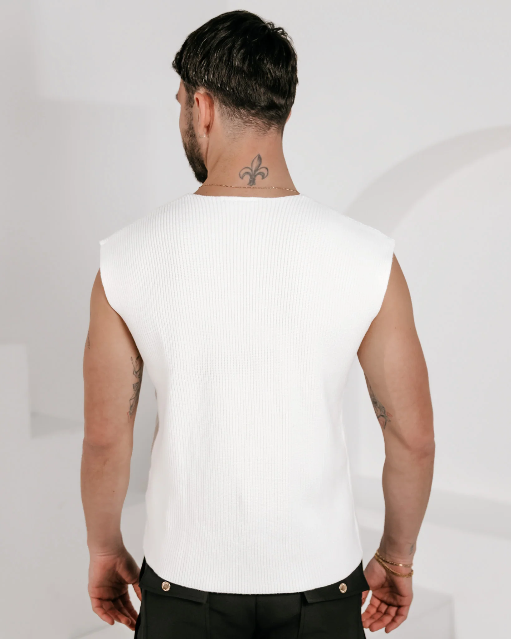 Men’s Sleeveless V-neck Knitted Vest - White - Image 3