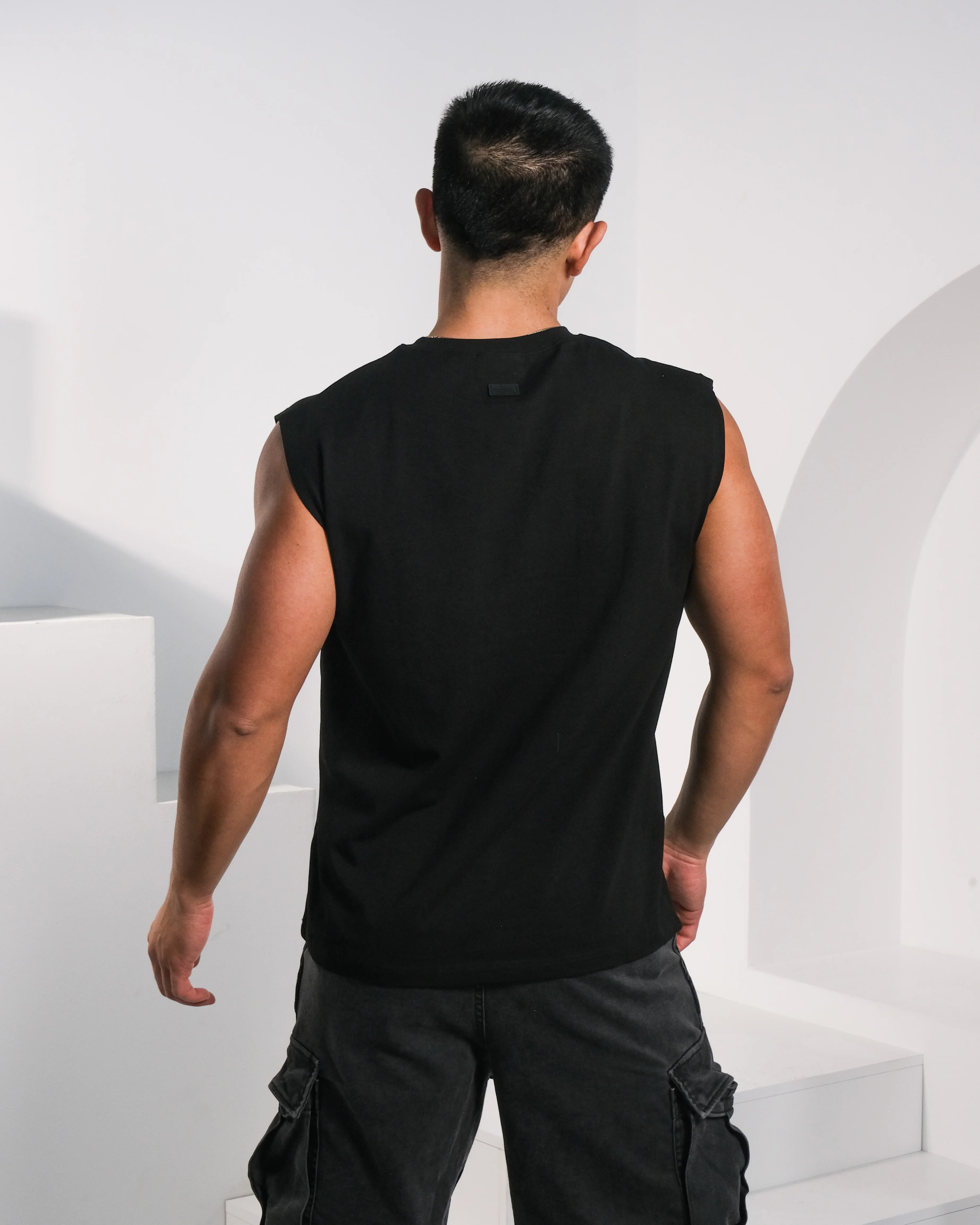 Rexton Classic Muscle Tank - Black - Image 3