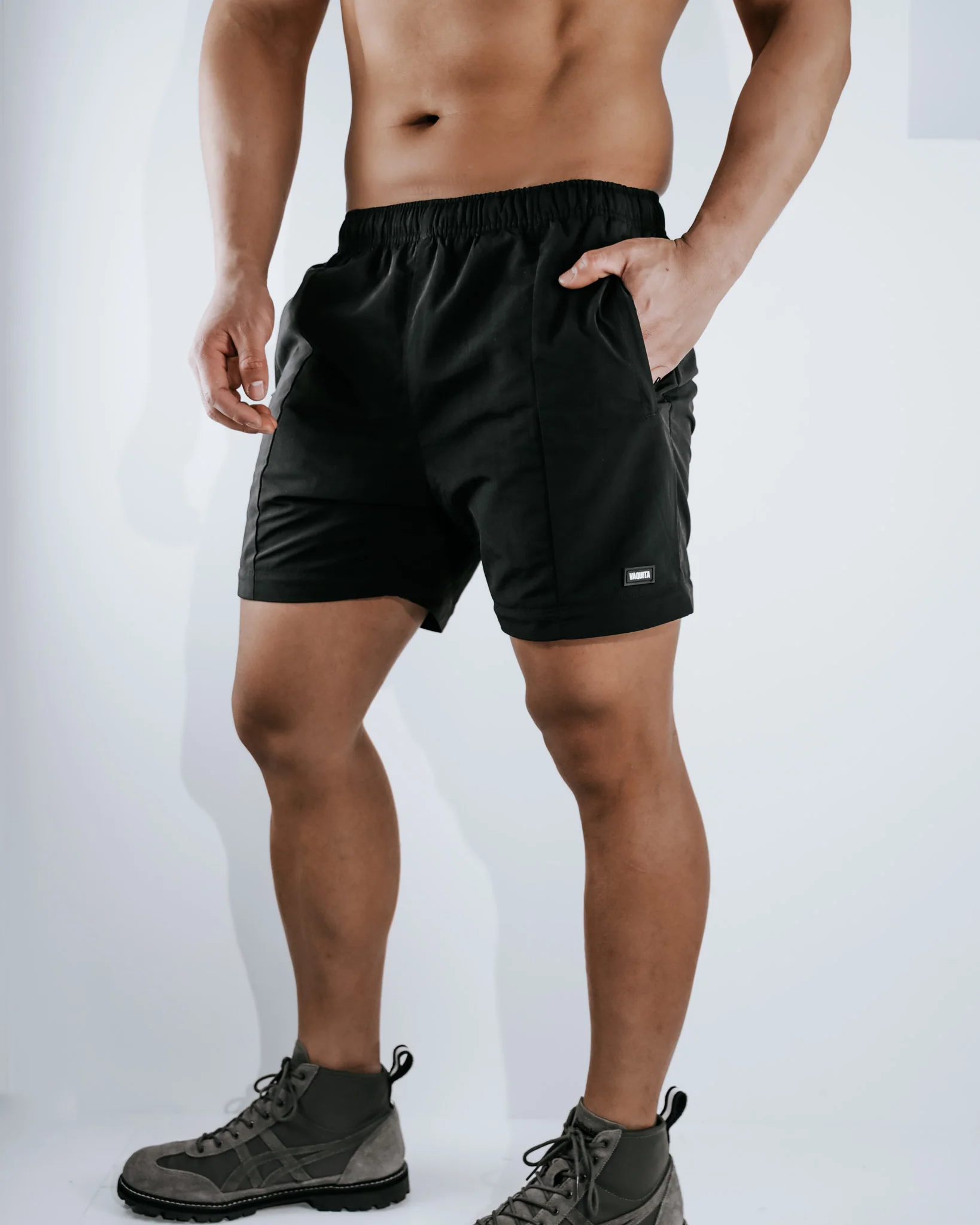 Tiered Parachute Cargo Pants - Black - Image 5